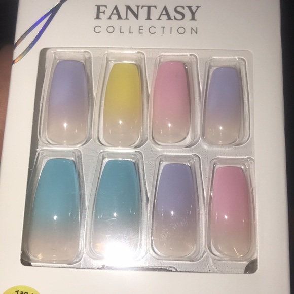 โจHOST PICK!!โจ๐Kiss Ombre Long Length Coffin Style Nails BNIB!๐
๐ปโจ - Picture 2 of 9